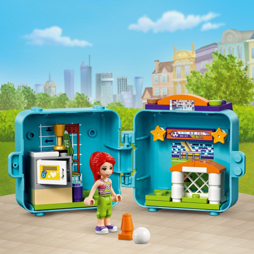 Конструктор LEGO Friends Футбольный кьюб Мии