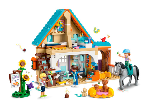 Конструктор LEGO Friends  Ветклиника для лошадей и питомцев